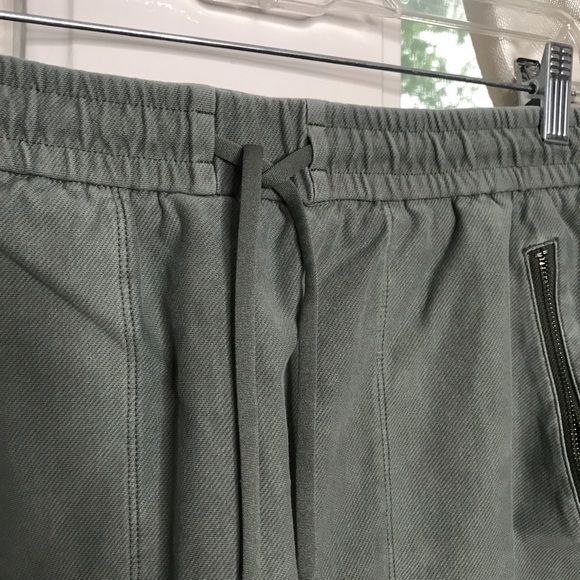 Athleta Farallon Cypress Green Drawstring Mini Skirt Zip Pockets Athletic - Picture 7 of 9
